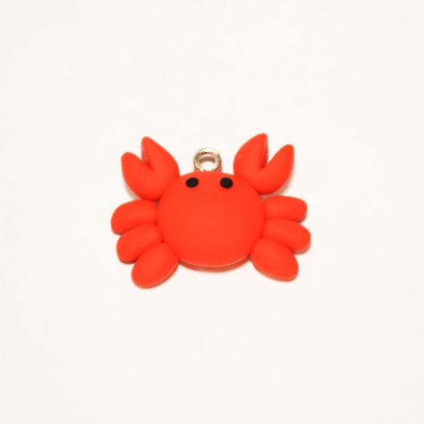 Cute Polymer Clay Crab Charm by Linnypig.deviantart.com on @deviantART Clay Crab, Easy Clay Sculptures, Red Crab, All Crafts, Baked Clay, Clay Keychain, Twitter Link, Link Youtube, Polymer Clay Figures