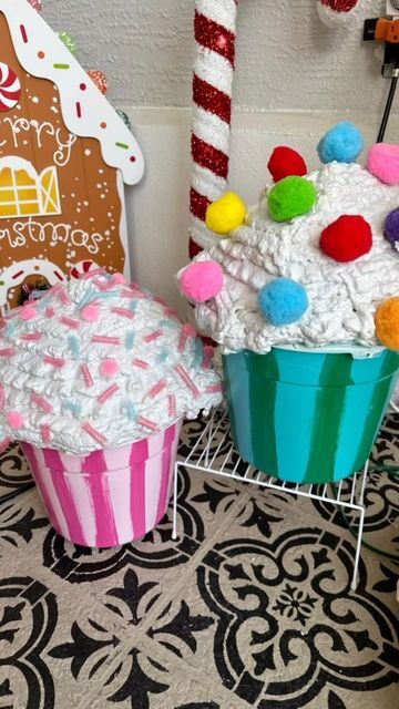 K a r e n G o v e r n a l e on Instagram: "🧁🎄 DIY Christmas delight! Created these adorable cupcake props using dollar store finds and spray foam magic! 🌟🎁 Who knew inexpensive items could turn into such cuteness? 😊✨ #DIYChristmasDecor #BudgetFriendlyCrafts #HolidayCreativity #DollarStoreDIY #candylandtheme #pinkchristmasdecor #diycupcakes #candychristmasdecor #christmasdecor #christmasmagic #candyland #candychristmas #christmas #cupcakediy #cupcakedecor #sweet #gingerbreadhouses #candylandparty #candychristmasdiy #gingerbreadhouse #candy #christmasdecorations #handmadechristmas #candyshop #pinkchristmas #gingerbreadhousedecorating #handmade #cupcakes #christmasdecorater #xmaswonderland" Diy Christmas Cupcakes Outdoor, Giant Candy Garland Diy, Cupcake Candy Decoration, Spray Foam Cupcakes, Candyland Christmas Ideas, Candy Land Party Food, Diy Outdoor Christmas Candy Decorations, Candy Land Christmas Float, Outdoor Cupcakes