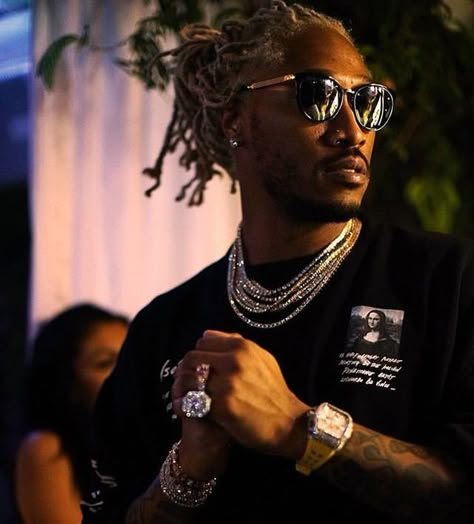 Future Rapper Wallpaper, Future Pluto, Future And Drake, Future Rapper, Rapper Wallpaper, Modern Wallpapers, Rapper Style, Dark Skin Men, Celebrity Faces