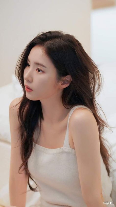 🔥 #ACTRESS #SHINSEKYUNG 🔥 Shin Sekyung, Shin Se Kyung, Korean Picture, Beauty Shoot, Korean Star, Portrait Girl, Korean Actress, Korean Beauty, Korean Girl