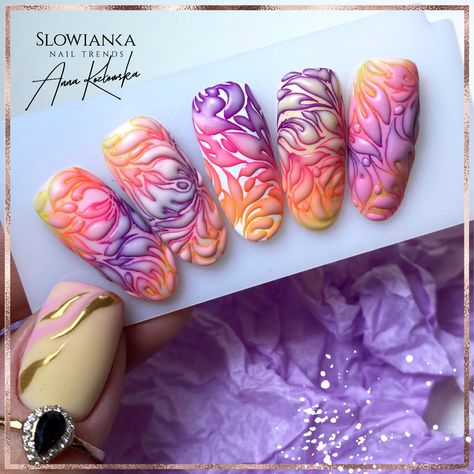 Pigment Nails, Bad Nails, Art Deco Nails, Manicure Nail Designs, Nail Drawing, Abstract Nail Art, Crazy Nails, Nail Art Videos, Luxury Nails