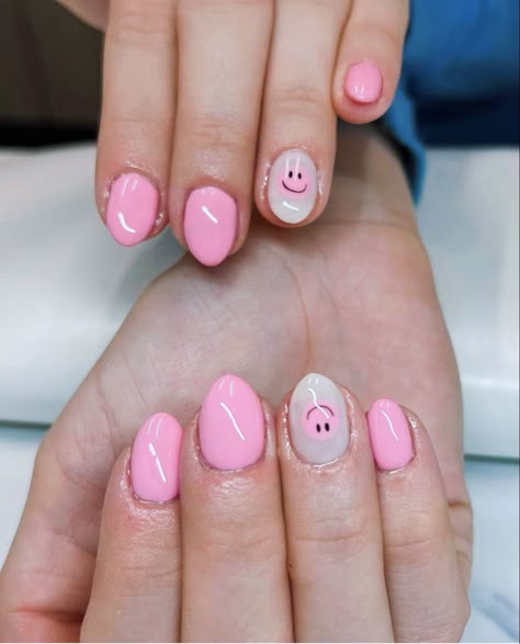 Shortest Nails In The World, Smiley Nails Pink, Preppy Nails With Smiley Face, East Cute Nail Designs, Short Almond Nails Smiley Face, Cute Short Nail Designs Pink, Simple Nail Designs Short Nails Summer, Kiddie Nail Design, Girls Nails Ideas Kids