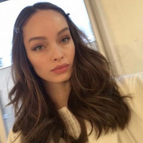 Luma Grothe on Instagram: "🤘🏼💋" Luma Grothe, Model Life, American Dream, Instagram Post, On Instagram, Instagram