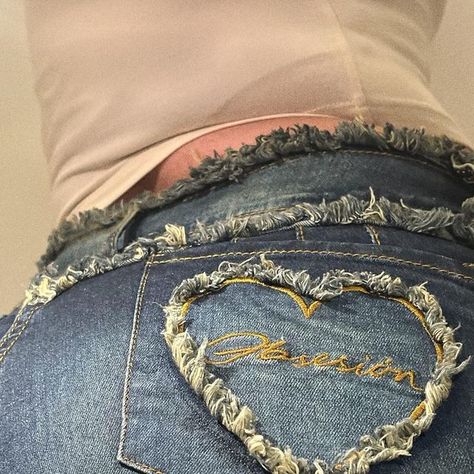 Bodied By Uchis, Obsession Jeans Kali Uchis, 2000s Embroidered Jeans, Kali Uchis In Colombia, Desert Rose, Passion For Fashion, Instagram