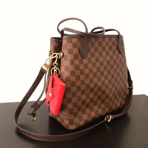 Louis Vuitton Neverfull Mm Outfit, Lv Neverfull Mm Outfit, Louis Vuitton Uk, Louis Vuitton Neverfull Damier Azur, Neverfull Louis Vuitton, Louis Vuitton Taschen, Louis Vuitton Outfit, Louis Vuitton Odeon, Louis Vuitton Mm