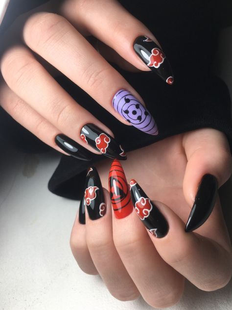 Itachi Nails, Naruto Nail Art, Akatsuki Nails, Anime Nails Designs, Anime Nails Acrylic, Anime Nail Designs, Naruto Nails, Anime Nail Art, Horror Nails