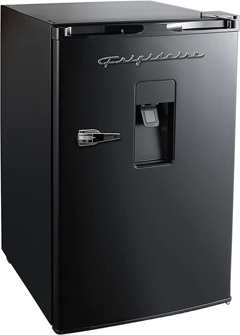 Mini Fridge Office, Black Fridges, Mini Fridge With Freezer, Bar Refrigerator, Best Refrigerator, Kitchen Electronics, Small Fridges, Compact Refrigerator, Black Retro