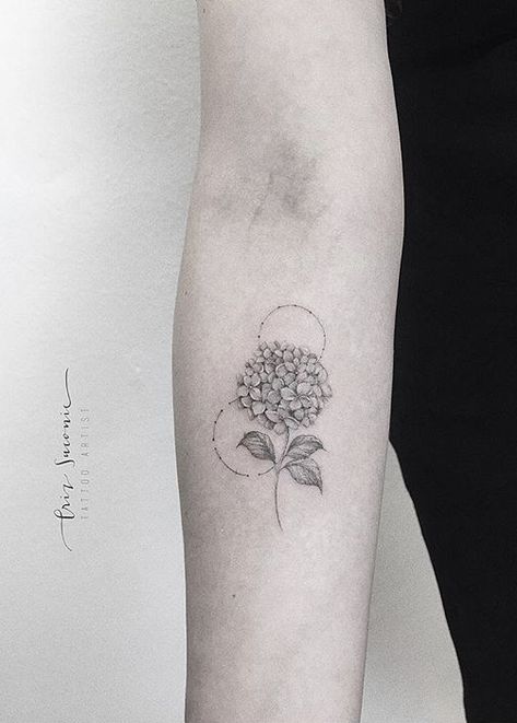 Fineline Hydrangea Tattoo, Hydrangea Petal Tattoo, Hydrangea Flower Tattoo, Peony Flower Tattoo, Wisdom Tattoo, Hydrangea Tattoo, Feminine Shoulder Tattoos, Peony Flower Tattoos, Fingerprint Tattoos