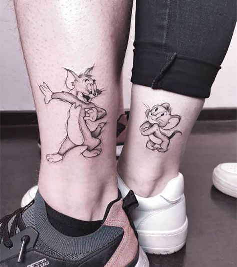 Tom And Jerry For Siblings Girlfriend Tattoos, Matching Tattoos For Siblings, Jerry Tattoo, Brother Sister Tattoo, Needle Tattoo, Brother Tattoos, Couple Tattoos Unique, Tattoos Mandala, Tattoo Needle