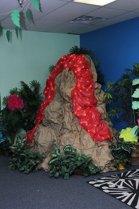 Volcano Volcano Decoration, Safari Vbs, Jungle Vbs, Vbs Jungle, Dinosaur Classroom, Jurassic Park Birthday Party, Tree Props, Homecoming Floats, Jurassic Park Party