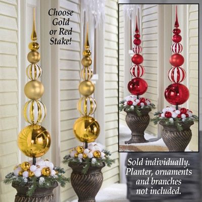 Stacked Christmas Ornament Ball Topiary Stake Christmas Topiary, Gold Christmas Ornaments, White Christmas Ornaments, Flocked Christmas Trees Decorated, Red And White Christmas, Pencil Christmas Tree, Christmas Decorations Diy Outdoor, White Christmas Decor, Topiaries