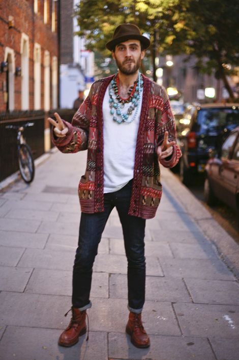 London Peace | Street Fashion | Street Peeper | Global Street Fashion and Street Style Bohemian Outfit Men, Boho Clothing Men, Bohemian Attire, Boho Men Style, Bohemian Men, Bohemian Outfit, Bohemian Style Men, Casual Attire For Women, Chique Outfit