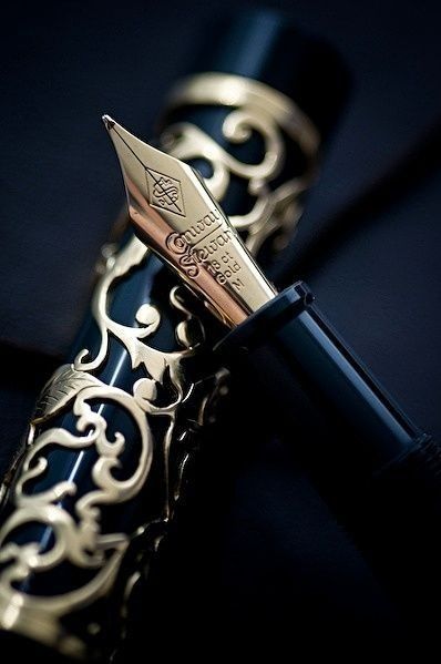 Rowena Ravenclaw Diadem, Engraved Pens, Fine Writing Instruments, Jaime Lannister, Luxury Pens, Cersei Lannister, Beautiful Pen, Dip Pen, Writing Pens