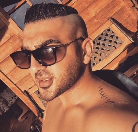 Square Sunglasses Men, Square Sunglasses, Square Sunglass, Mens Sunglasses, Pool, Instagram Post, Sunglasses, Tattoos, Instagram Posts