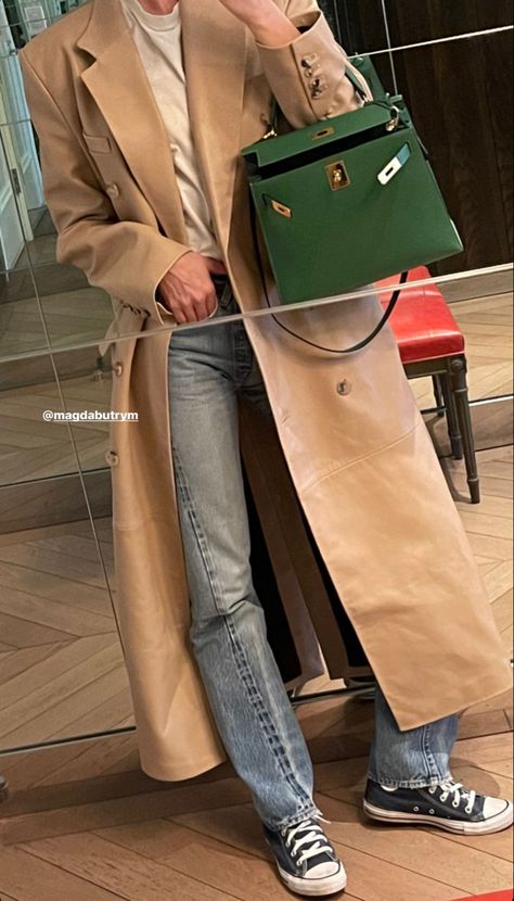 Elsa Hosk Instagram, Vintage Kelly Bag, Silk Dresses Outfit, Elsa Hosk Style, Vintage Kelly, Street Style Bags, Hermes Kelly Bag, Elsa Hosk, Magda Butrym