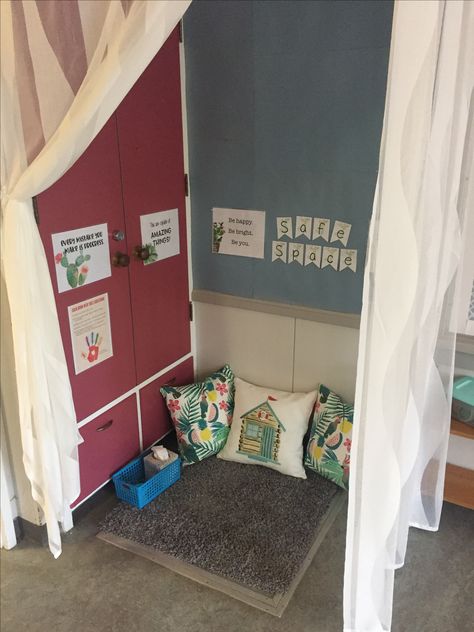 Classroom safe space calm down corner Private Corner Space, Calm Down Corner Classroom Special Needs, Cooldown Corner Classroom, Safe Corner In Classroom, Safe Spot In Classroom, Calm Down Space Classroom, Classroom Safe Space, Peace Corner Classroom Ideas, Sensory Corner Classroom