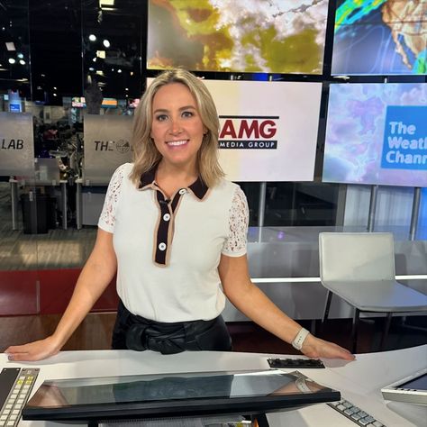 Alex Wilson (@twcalexwilson) • Instagram photos and videos Alex Wilson Meteorologist, Alex Wilson, Happy Friday, Instagram Photos, Instagram