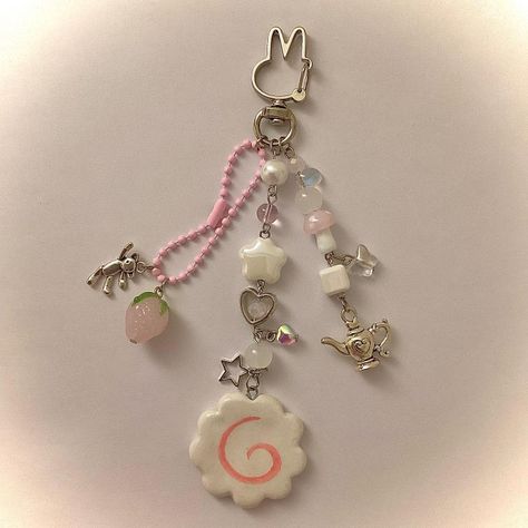 Lamp Music, Aesthetic Lamp, Ichiko Aoba, Clay Keychain, White Pastel, Bead Charms Diy, Jewelry Accessories Ideas, My Posts, Phone Strap