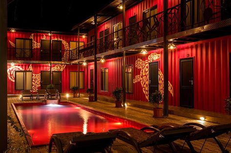 Container Hotel, Shipping Container Pool, Shipping Container Architecture, Shipping Container Design, Container Restaurant, Container Pool, Shipping Container Cabin, Hotel Ideas, Shipping Container Home Designs