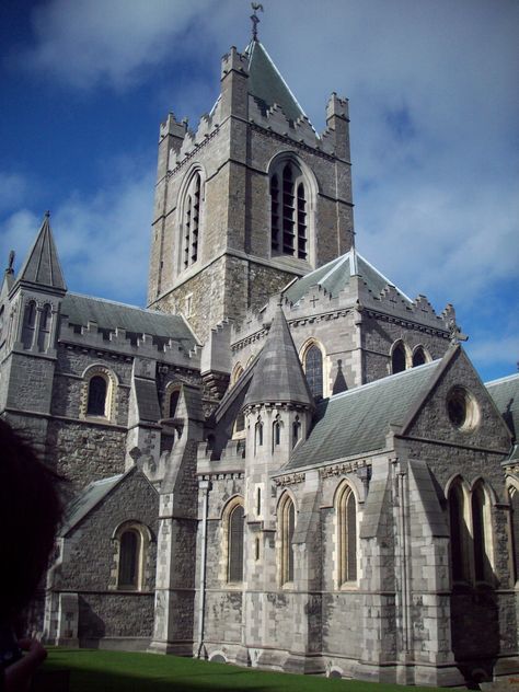 Christchurch Cathedral, Dublin, Ireland Christchurch, Dublin, Notre Dame, Barcelona Cathedral, Places To Go, Things To Do, Places To Visit, Building, Travel