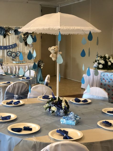 Baby Shower Umbrella Ideas, Umbrella Theme Decoration, Rain Sprinkle Baby Shower Ideas, April Showers Baby Shower Theme Boy, Umbrella Baby Shower Ideas, Showers Of Blessings Theme, Rain Shower Baby Shower Theme, April Boy Baby Shower Ideas, Baby Shower Rain Theme