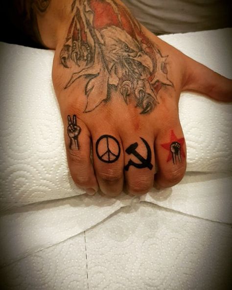 Revolution tattoo #tattoos #tattoo #ink #inked #tattooed #tattooartist #tattooart #art #tattoolife #inkedup #tattooedgirls #instatattoo… Socialism Tattoo, Leftist Tattoo Ideas, Communist Tattoo Ideas, Anti Capitalist Tattoo, Communist Tattoos, Soviet Tattoo, Anarchist Tattoo Ideas, Antifascist Tattoo, Anarchist Tattoo