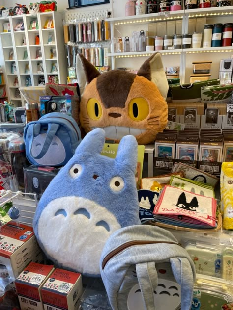 Studio Ghibli Stuff, Studio Ghibli Merch, Studio Ghibli Collection, Ghibli Merch, Ghibli Studio, Studio Ghibli Movies, Studio Ghibli Art, Japan Aesthetic, Ghibli Art