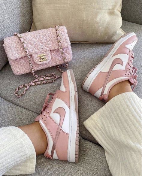 Nike Dunk Low, Pink Velvet, Dunk Low, Nike Dunk, Jordan, Purse, Velvet, Nike, Sneakers