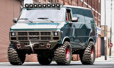 Gmc Vandura, Lifted Van, A Team Van, Gmc Suv, Kombi Motorhome, Gmc Vans, Adventure Van, Chevy Van, 4x4 Van