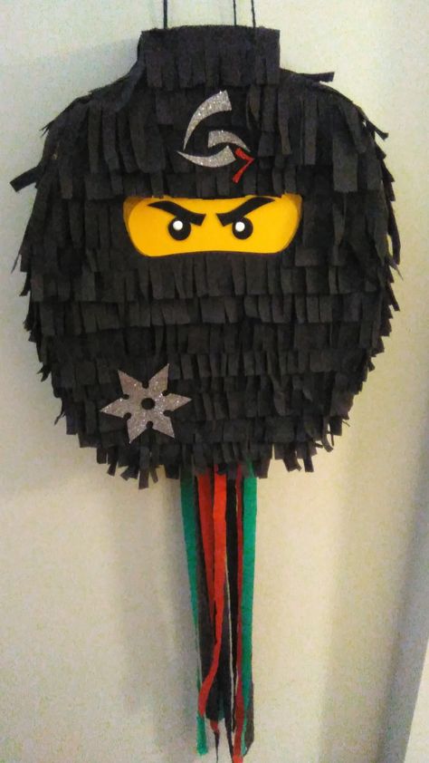 Pinata Making, Ninja Pinata, Ninjago Birthday Party, Ninjago Birthday, Ninjago Party, Ninja Birthday, Mini Pinatas, Ninja Party, Diy Pinata