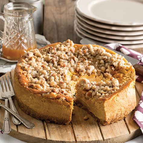 This Pumpkin Streusel Cheesecake is a creamy and luscious sweet treat! Paula Deen Pumpkin Cheesecake, Cream Cheese Pumpkin Muffins, Cream Cheese Pumpkin Pie, Cheese Pumpkin Pie, Autumn Sweets, Cream Cheese Pumpkin, Apple Crumb Pie, Pumpkin Streusel, Crumb Pie