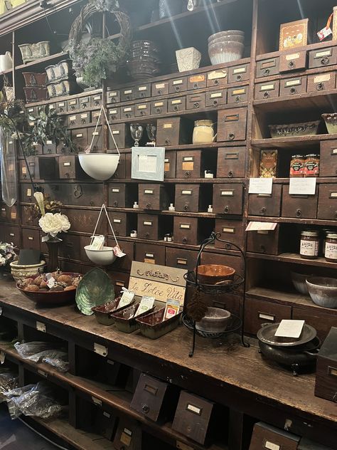 Dark Academia Apothecary, Apothecary Store Aesthetic, Craft Store Aesthetic, Apothecary Office, Modern Apothecary Aesthetic, Apothecary Aesthetic, Apothecary Store, Apothecary Shoppe, Apothecary Shop