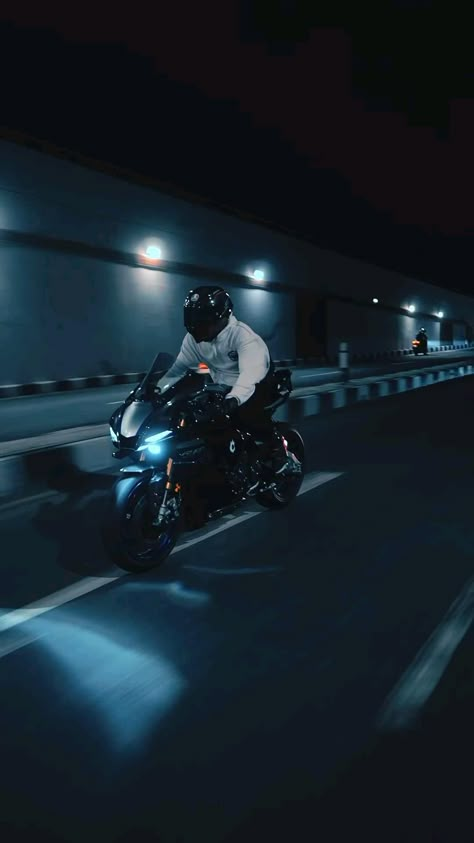 Night Outing #night #motorcycle #aesthetic #ride #light Riding Bike Aesthetic, Bike Riding Aesthetic, Sport Bike Rider, Night Outing, Night Bike Ride, Best Motorbike, Hot Biker Guys, Biker Guys, Motocross Love