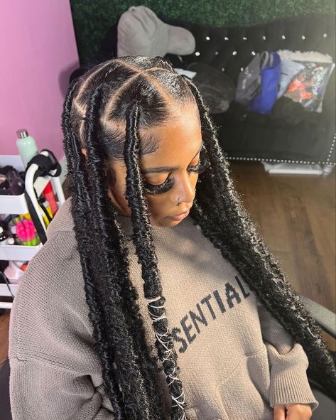 Bday Hairstyles, Butterfly Faux Locs, Natural Hairstyle Ideas, Braids Faux Locs, Beauty Maintenance, Twist Locs, Bob Hair Style, Braids Styling, Feed In Braids Hairstyles