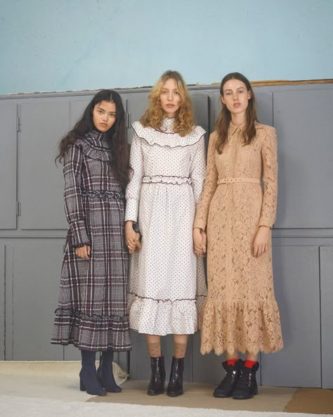 Dress Winter Outfit, Prairie Dresses, Prairie Style, Prairie Dress, Mode Inspo, Moda Vintage, Mode Vintage, Looks Vintage, 70s Fashion