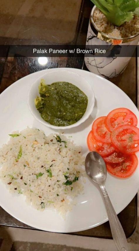 Dinner Snap, Food Setup, Insta Status, Food For Memory, Instant Breakfast Recipe, Lunch Recipes Indian, Late Morning, Tiffin Recipe, Foodie Pics