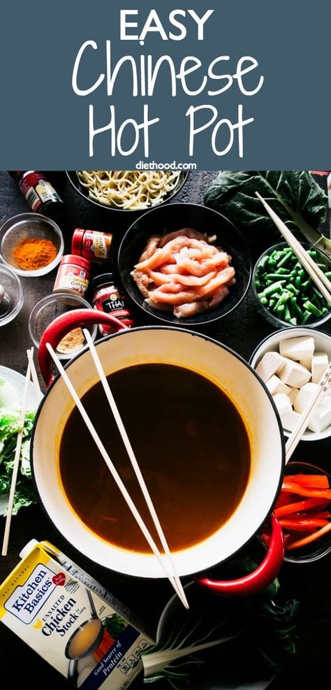 Asian Hot Pot Recipe, Chicken Hotpot, Broth Fondue Recipes, Chinese Fondue, Noodles And Chicken, Chinese Hotpot, Chinese Hot Pot, Chinese Soups, Spicy Broth