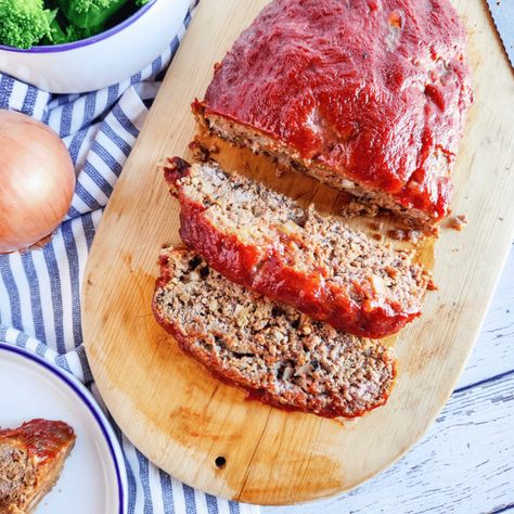 Hatch Green Chile Meatloaf Recipe - Milk Glass Home Meatloaf Ingredients, Chile Peppers, Hatch Green Chile, Chile Pepper, Meatloaf Recipe, Glass Home, Nutrition Labels, Meatloaf Recipes, Green Chile