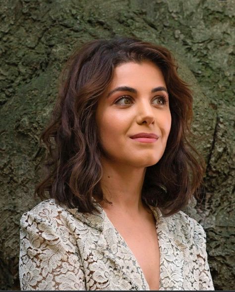 Katie Melua, Funny Face, Short Hair, Short Hair Styles, Long Hair Styles, Make Up, Hair Styles, Makeup, Hair