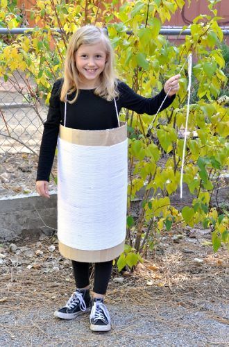 14 fun creative DIY Halloween costumes for kids and couples | 320 * Sycamore Upcycled Costumes, Halloween Upcycle, Operation Costume, Upcycle Halloween, Affordable Halloween Costumes, Amazon Boxes, Upcycled Bottles, Creative Halloween Costumes Diy, Girls Halloween Dress