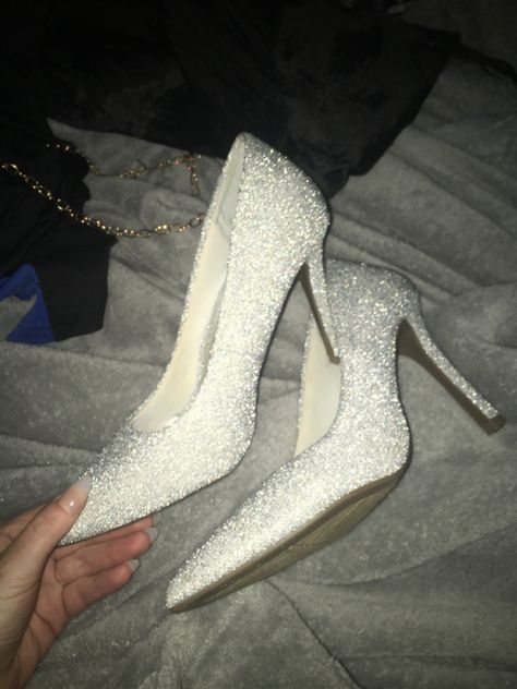 Sparkly Bridal Shoes, Sparkle Heels Aesthetic, White Heels Sparkly, White Glitter Heels, Prom Shoes Glitter, Silver Heels For Prom, Prom Shoes White, Silver Prom Heels, Silver Prom Shoes