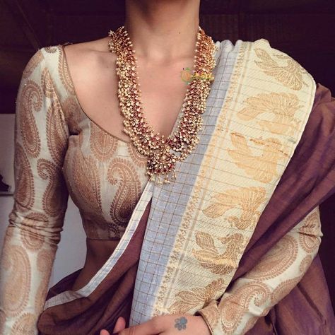 Vriksham Jewelry on Instagram: “@madhulika.kapilavayi from @margazhidesigns as always slaying our #guttapusalu The hotseller#guttapusalu restocked at Rs.4899+Shipping…” Madhulika Kapilavayi, Full Sleeves Blouse Designs, Saree Blouse Styles, Traditional Blouse Designs, Traditional Indian Dress, Pakistani Wedding Outfits, Casual Indian Fashion, Indian Saree Blouses Designs, Indian Fashion Saree