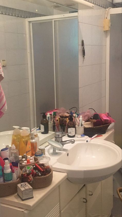 aesthetic bathroom Messy Bathroom Counter Aesthetic, Cluttered Bathroom Aesthetic, Messy Bathroom Sink Aesthetic, Messy Clean Aesthetic, Messy Clean Room Aesthetic, Strawberry Mouthwash, Messy Bathroom Aesthetic, Messy Vanity Aesthetic, Messy Clean Girl Aesthetic