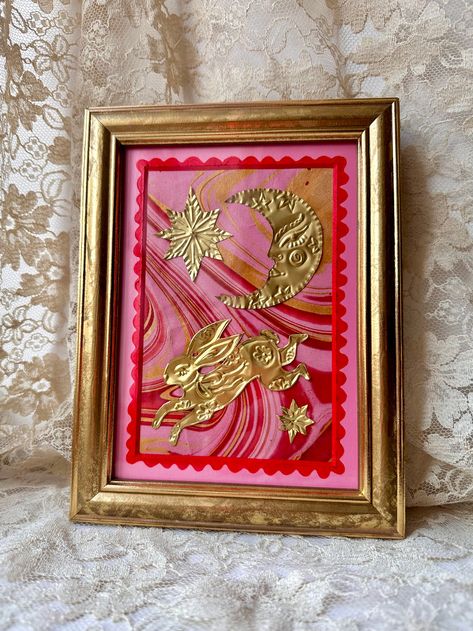 Embossed Foil Art, Embossing Foil, World Embroidery, Tin Foil Art, Metal Embossing Art, Brass Wall Art, Dia De Los Muertos Decorations Ideas, Aluminum Foil Art, Metal Embossing