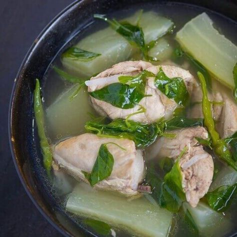 Chicken Tinola Recipe - Panlasang Pinoy Chicken Tinola Recipe, Tinola Recipe, Chicken Tinola, Magic Chicken, Tinola, Filipino Dish, Green Papaya, Pineapple Chicken, Green Veggies