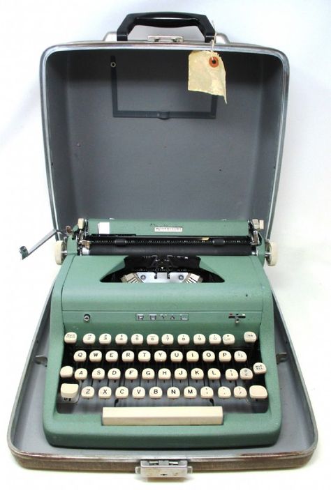 Royal Typewriter, Brand Description, Vintage Typewriters, Thrift Stores, Writing Tools, Typewriter, Online Marketplace, Tools, Writing