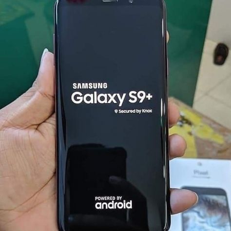 B13 Nissan, Galaxy Mobile, Samsung Galaxy Fold, Samsung S2, Laptop Gadgets, Galaxy Fold, Samsung Galaxy Phones, Best Mobile Phone, Galaxy Samsung