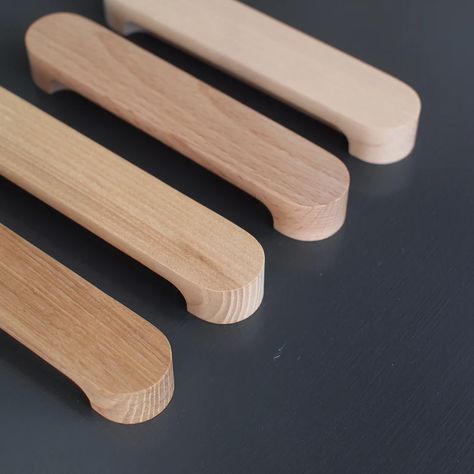 Wood Cabinet Handles, Wooden Cabinet Pulls, Design Cabinet, Wood Drawer Pulls, Kitchen Wardrobe, Solid Wood Cabinets, Wooden Cabinet, Wardrobe Handles, Wood Knobs