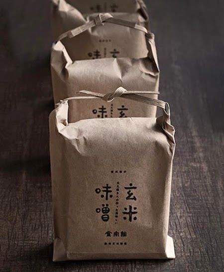 Analogue Life japanese packaging Japanese Food Packaging, Coffee Bag Design, Rice Packaging, Tea Packaging Design, Japanese Packaging, Etiquette Vintage, Rice Bags, Wine Packaging, Soap Packaging