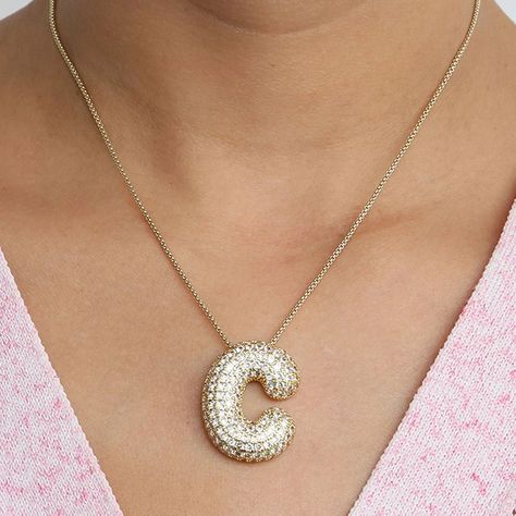 Blingbling Letter Initial Necklace https://www.lacelullaby.com/products/blingbling-letter-initial-necklace #jewelry #initialnecklace #necklace #goldnecklace #blingbling #diamondnecklace #gift #giftforher #birthdaygift #Christmasgift #anniversarygift #jewellery #necklacechain #shopnow #lacelullaby Box Chain Gold, Bubble Style, Teeth Jewelry, Women Boxing, Chain Design, Necklace Box, Wedding Watch, Copper Necklace, Chain Gold